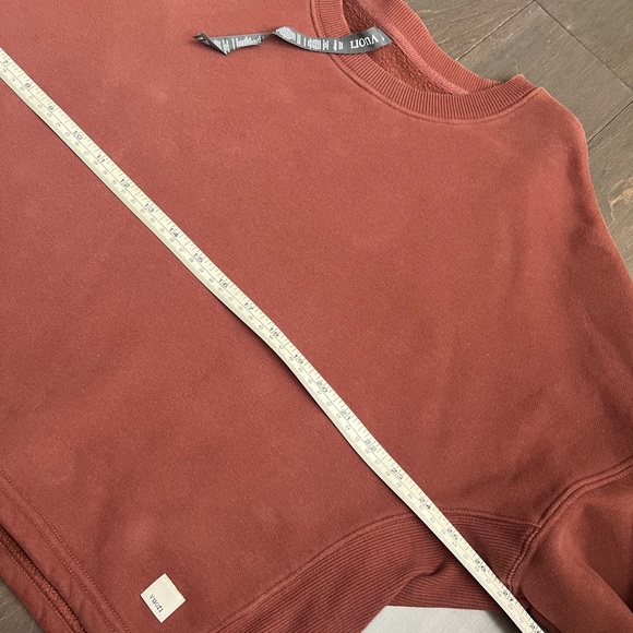 Vuori Restore Cropped Crewneck Sweatshirt - Picture 4 of 6